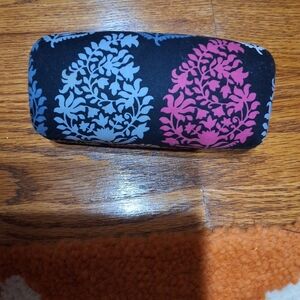 Vera Bradley Hard Clamshell Sunglass Case Northern Lights Pattern